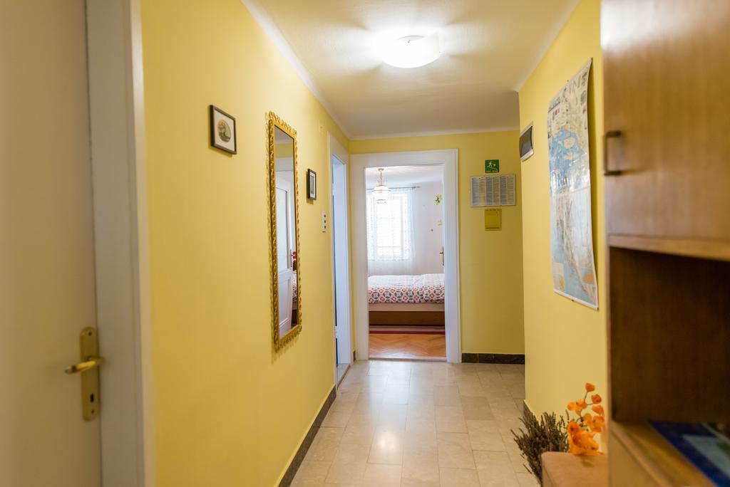 Oko Appartement Split Buitenkant foto